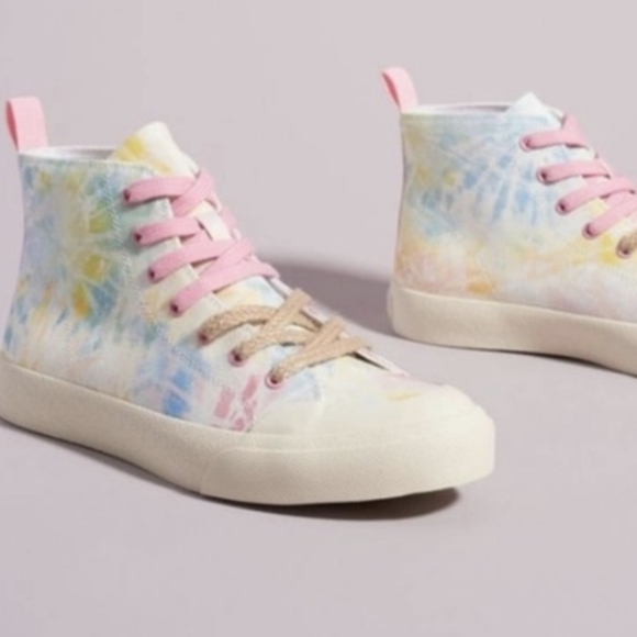 Anthropologie Dolce Vita High Top Tie Dye canvas Sneakers 9 - Picture 4 of 5